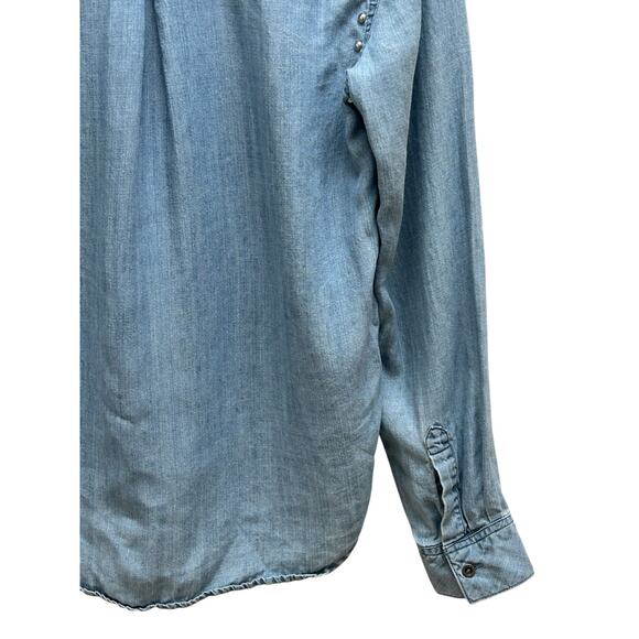Rails Studded Chambray Denim Shirt Small Button Front Western Style - Picture 6 of 7